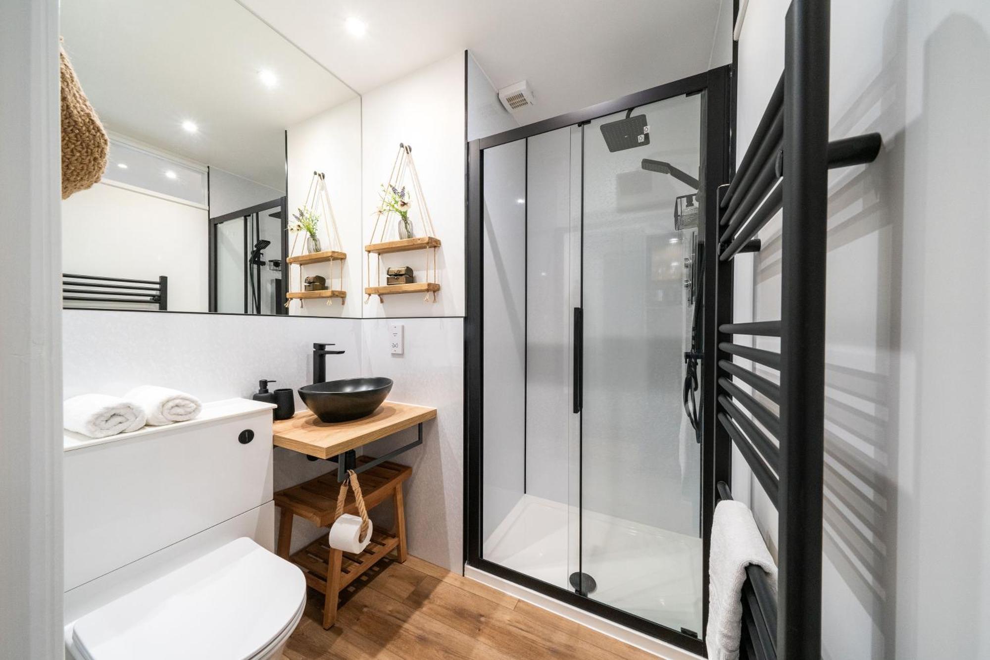 Grange8 Luxury Snug & Courtyard In Blairgowrie Lägenhet Blairgowrie and Rattray Exteriör bild
